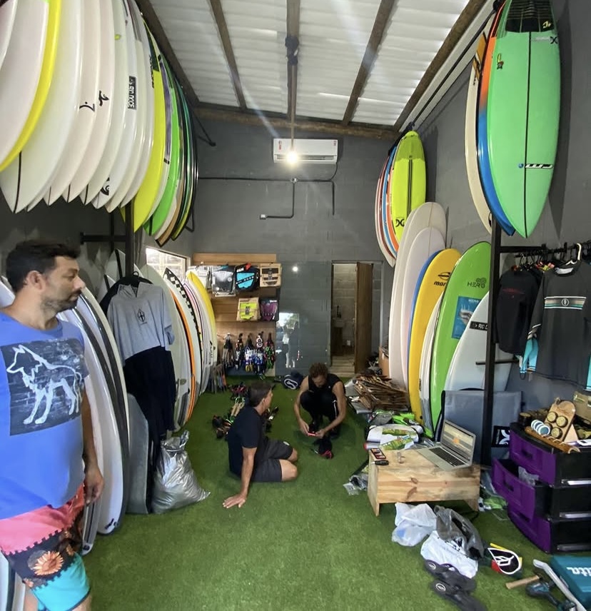 DANILO COSTA SURF SHOP — foto